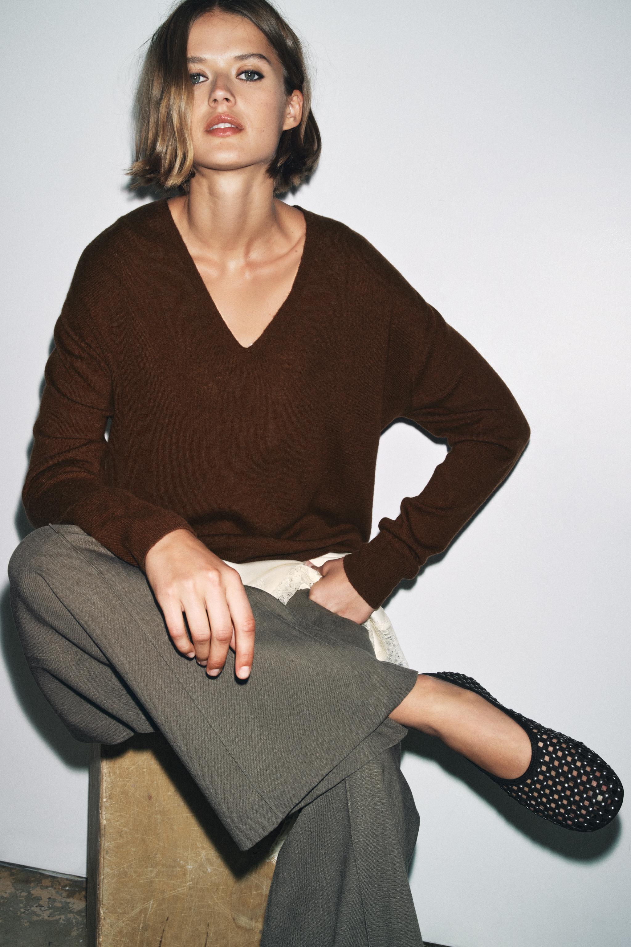 BALLERINES À CLOUS EN RÉSILLE